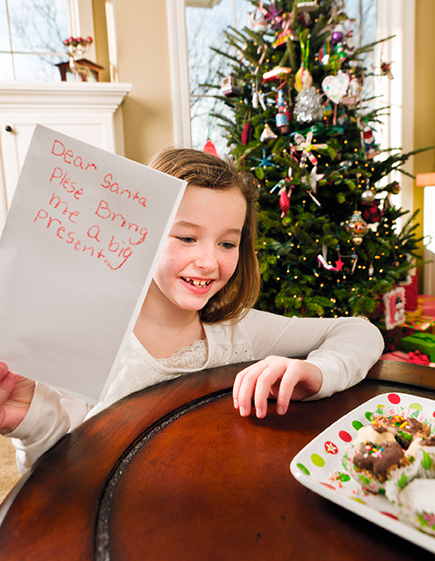 4 Holiday Gift Ideas for the Readers on Your List