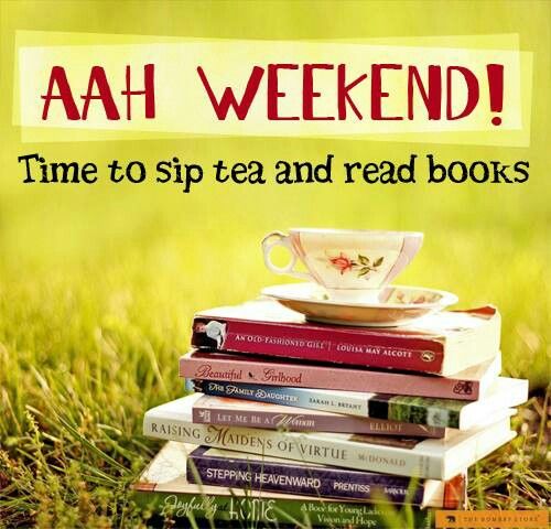 May your weekend be filled with good Books! 📚☕😁