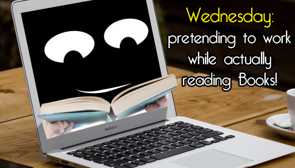 Middle of the week: sometimes it’s better to just set everything aside and curl up to Read! 😅 🤭