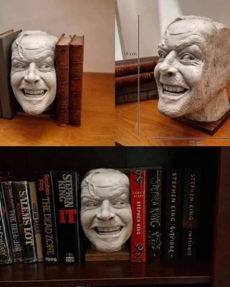 Here’s Johnny!!! 🤣