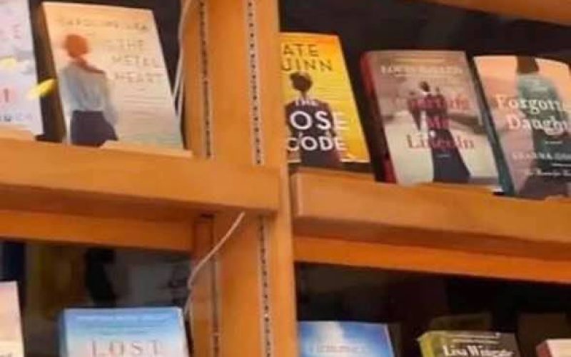 That’s not what I first thought when I read ‘period’ costume! 🤭