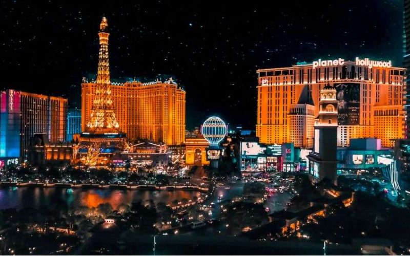 “CASINO” BY NICHOLAS PILEGGI Review: Fascinating Book About Luck