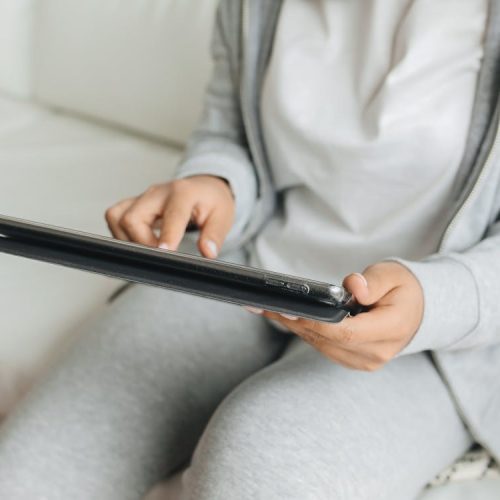 How To Avoid Eye Strain When Reading Ebooks