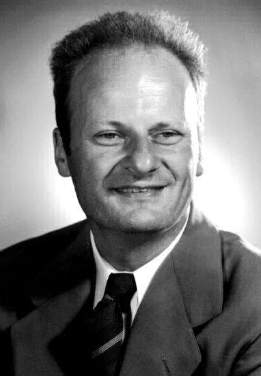img100.jpg