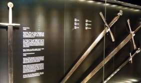 index-56_30.jpg